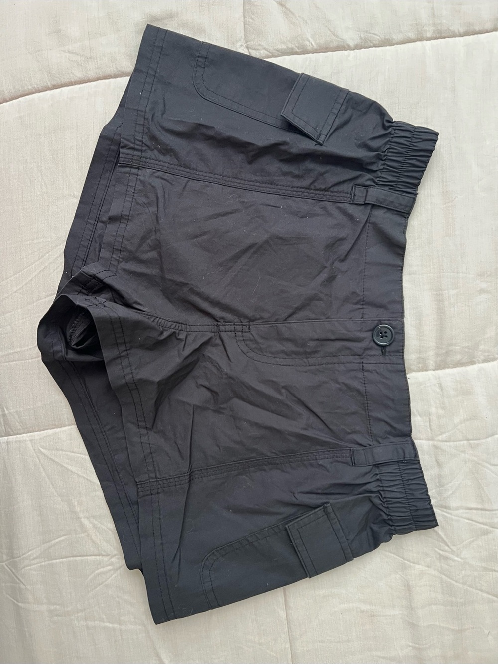 Women’s Black Elastic-Waist Cargo Shorts